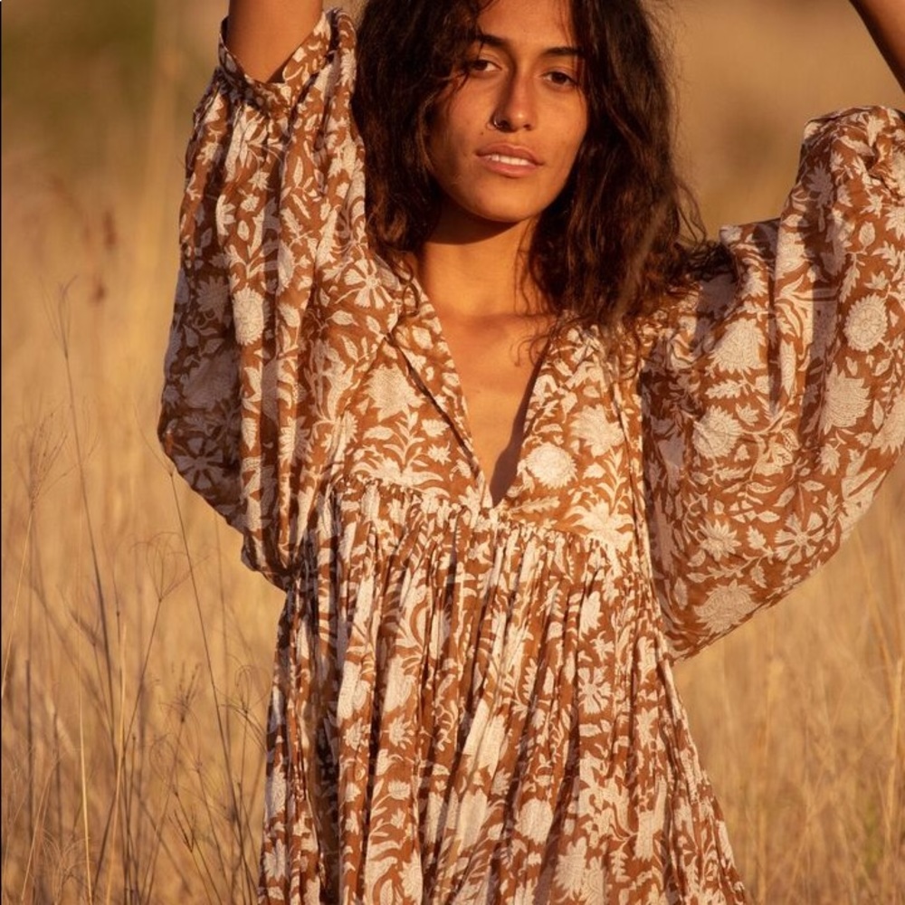 Daughters of India Kyra mini dress caramel - New!